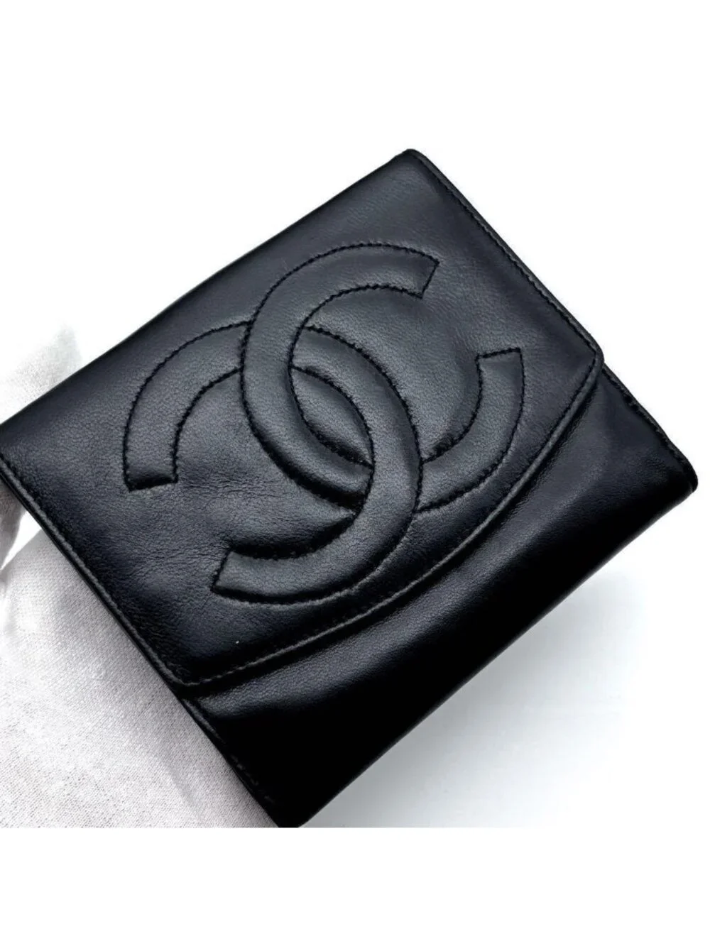 Chanel Wallet Coco Stitch Jumbo CC Logo Snap Bifold
